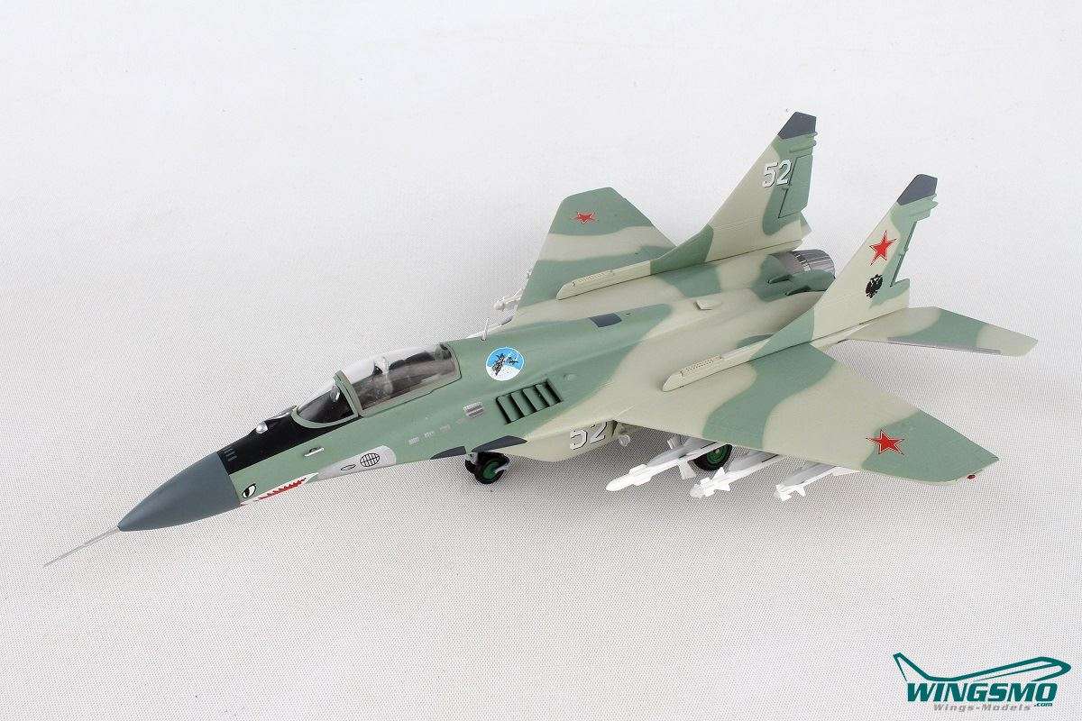 Herpa Wings Russian Air Force Mikoyan MiG-29 (9-12) Fulcrum-A - 120th GvlAP (Guards Fighter Aviation