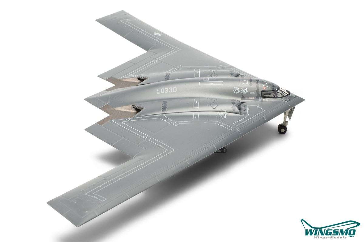 Herpa Wings U.S. Air Force Northrop Grumman B-2A Spirit 88-0330 573092