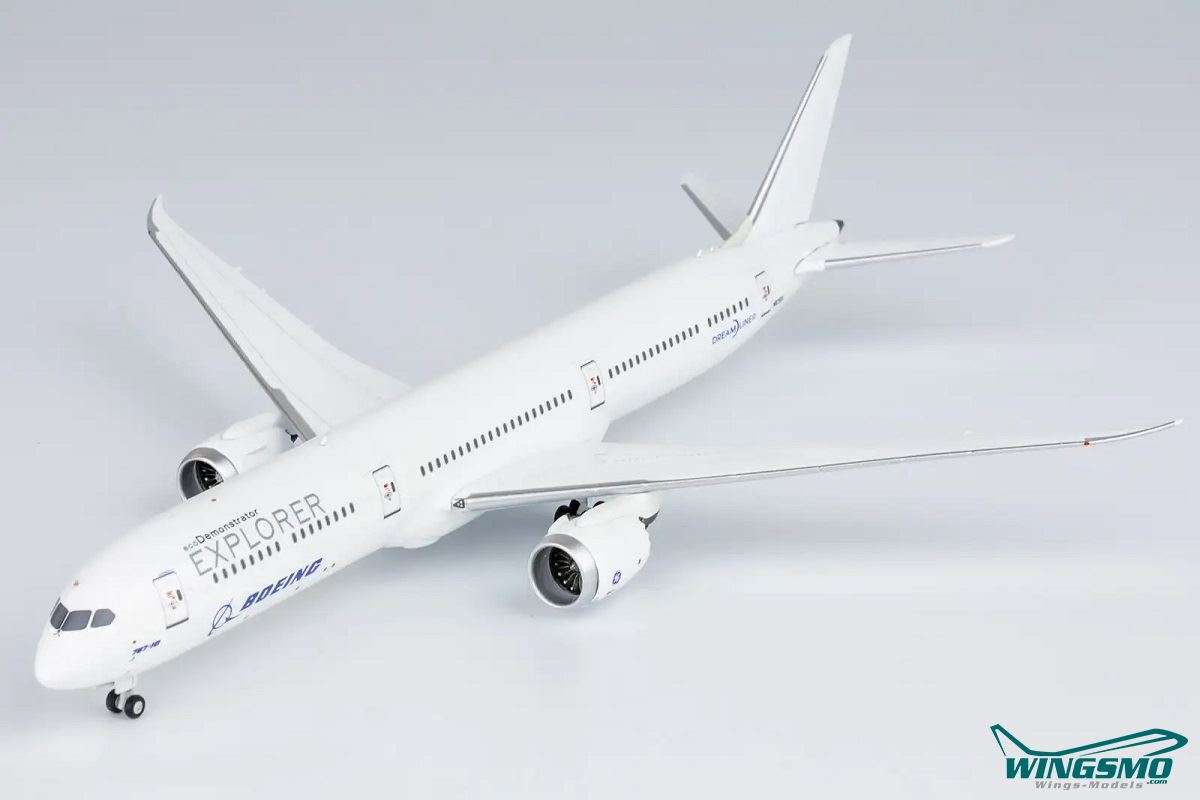 NG Models Boeing 787-10 N8290V 56025