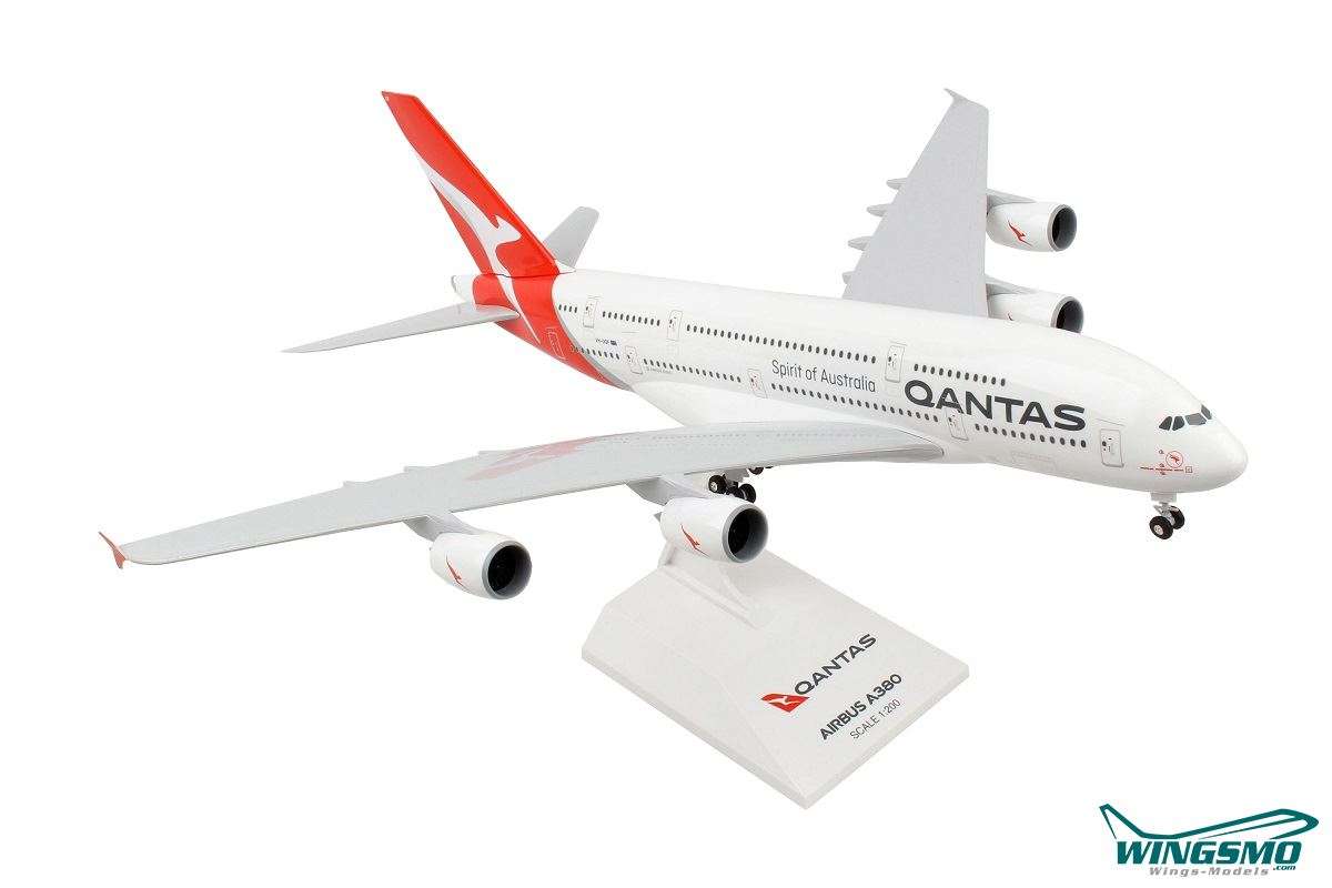 Skymarks Qantas Airbus A380-800 VH-OQF SKR1000