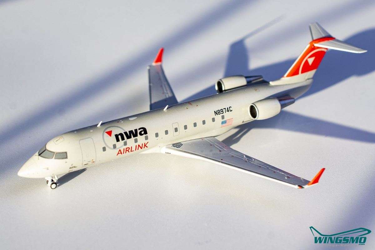 NG Models Northwest Airlink Bombardier CRJ-440 44001