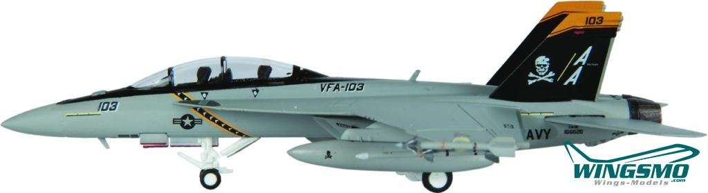 Hogan Wings F/A-18F Scale 1:200 USN VFA-103 (Jolly Rogers) CVW-17 LIF6009