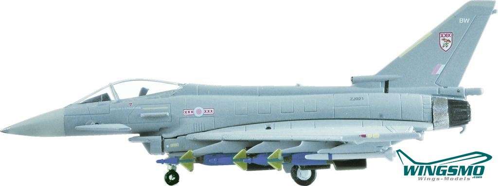 Hogan Wings EF2000 Typhoon F2 Scale 1:200 RAF Coningsby Royal Air Force LIF6764