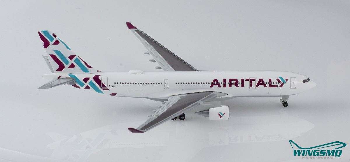 Herpa Wings Air Italy Airbus A330-200 532624