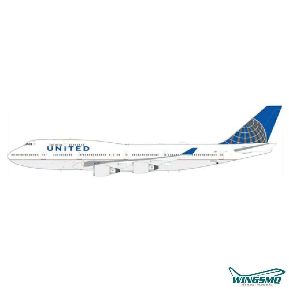 Inflight 200 United Airlines Boeing 747-422 N107UA IF744UA0424
