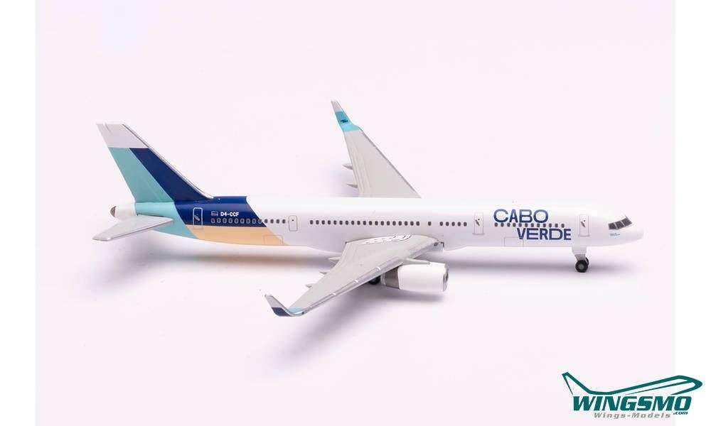 Herpa Wings Cabo Verde Airlines Boeing 757-200 - Island of Sal colors – D4-CCF Praia de Santa Maria