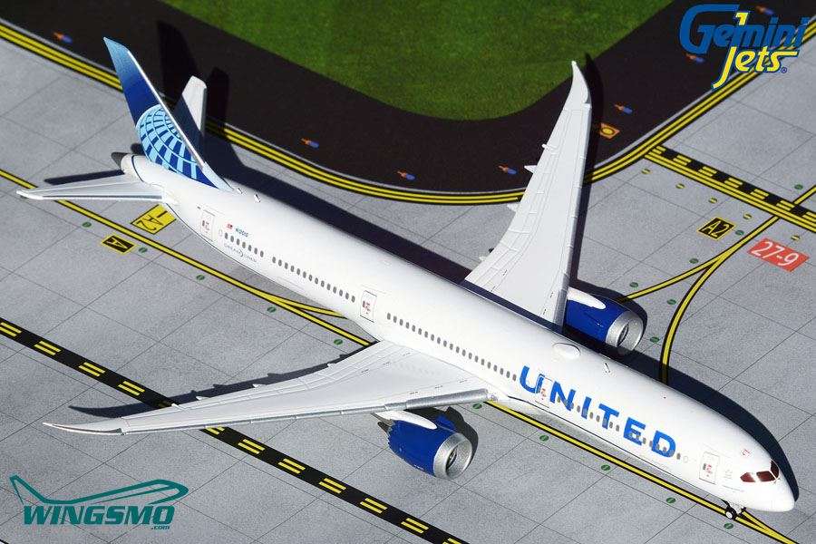 GeminiJets United Airlines Boeing 787-10 1:400 GJUAL1808