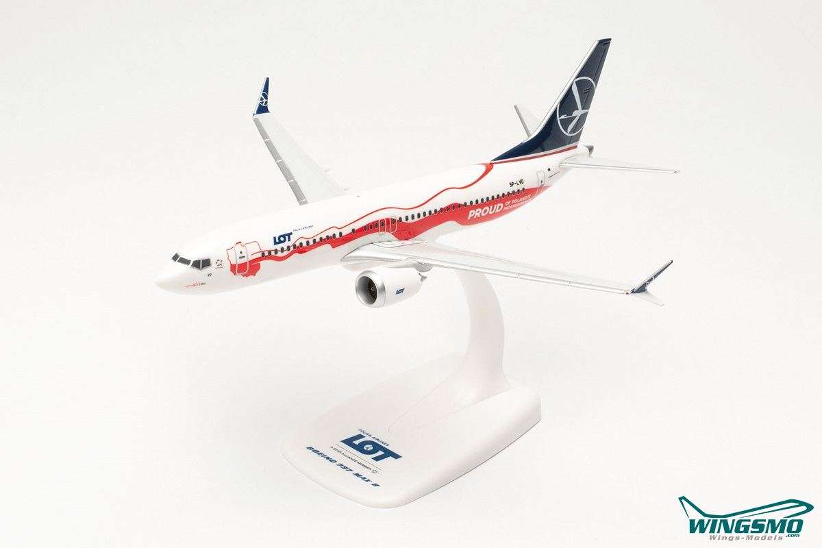 Herpa Wings LOT Polish Airlines Boeing 737-MAX8 SP-LVD 613675