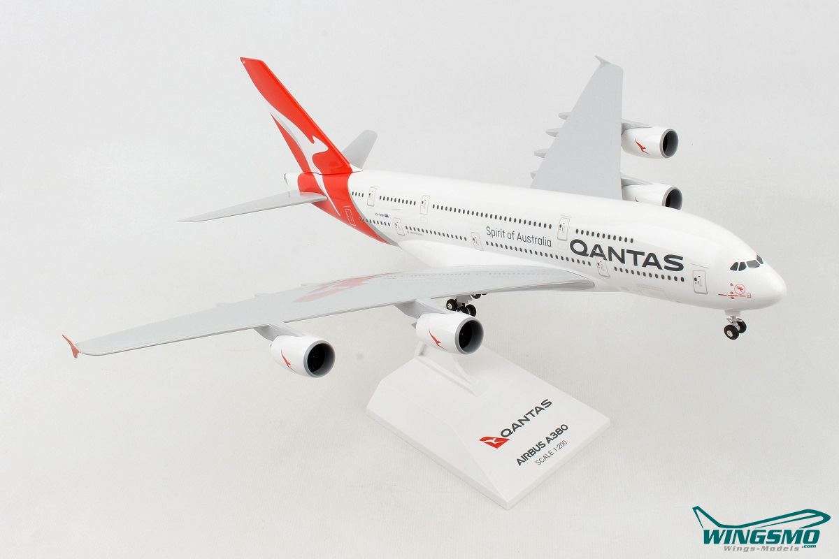Skymarks Qantas Airbus A380-800 1:200 SKR1000