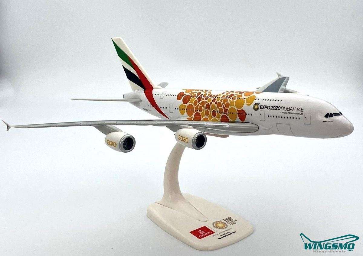Limox Wings Emirates Airbus A380-800 A6-EEY LWE250UAE003