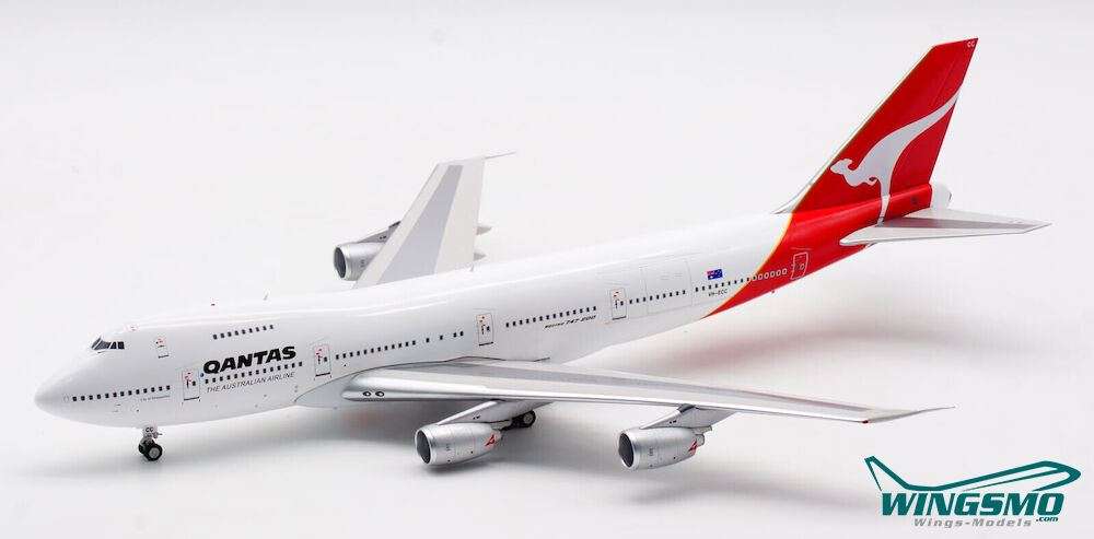 Inflight 200 Qantas Boeing 747-200 VH-ECC IF742QF0522