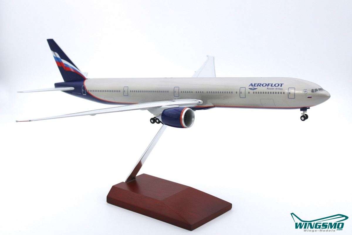Limox Wings Russian Airlines Boeing 777-300ER Limited Edition LW200AFL003