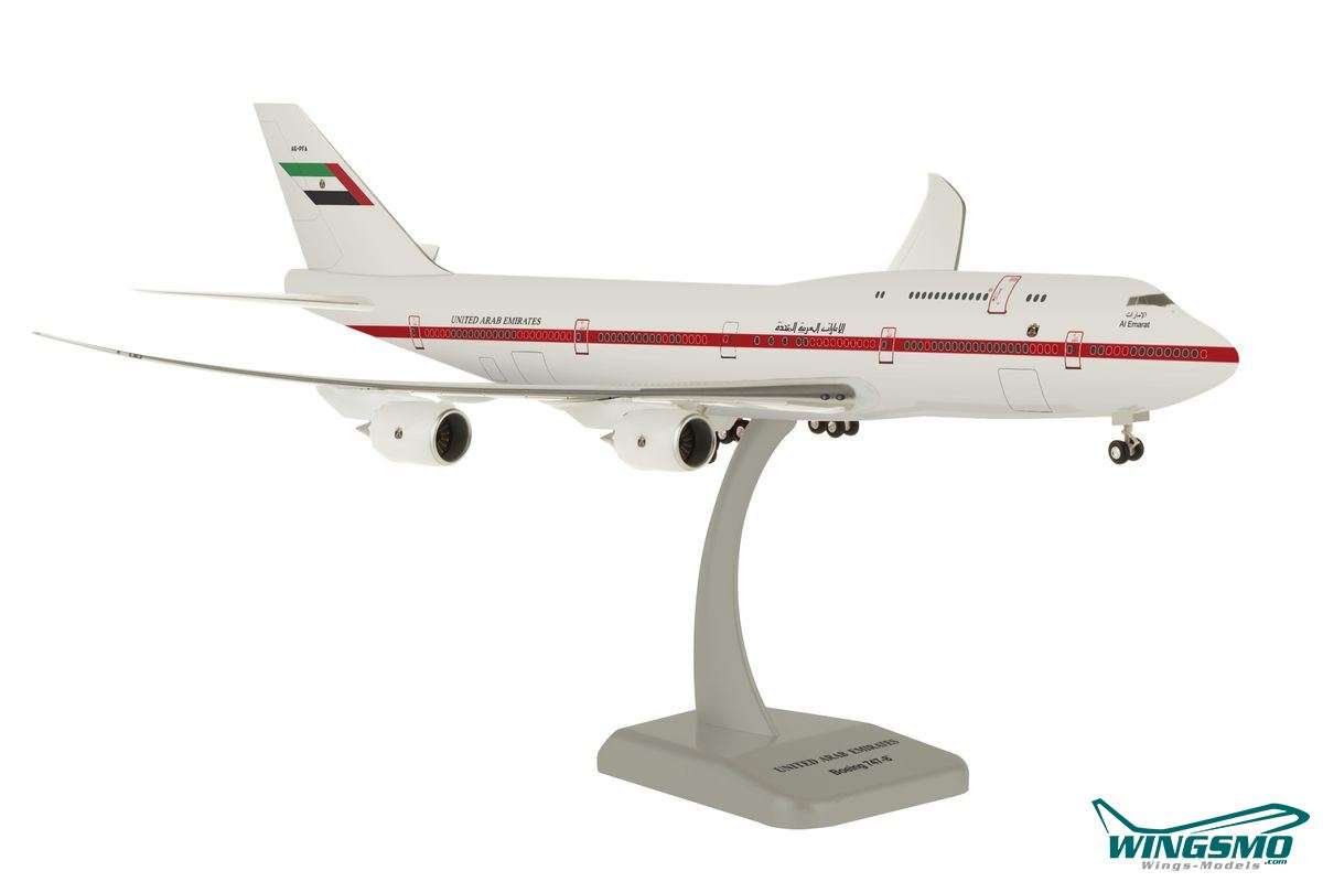 Hogan Wings United Arab Emirates Boeing 747-8 1:200 LI11090GR