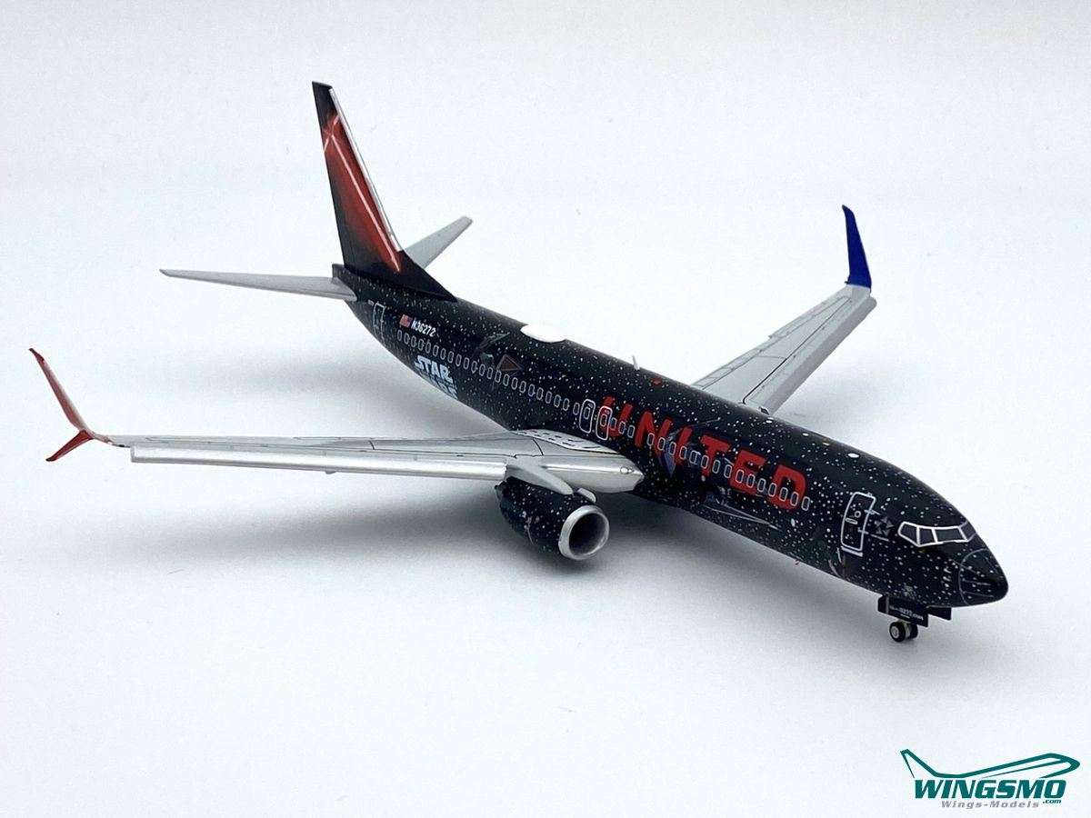 JC Wings United Airlines Boeing 737-800 Star Wars Flaps Down Version N36272 XX20284A