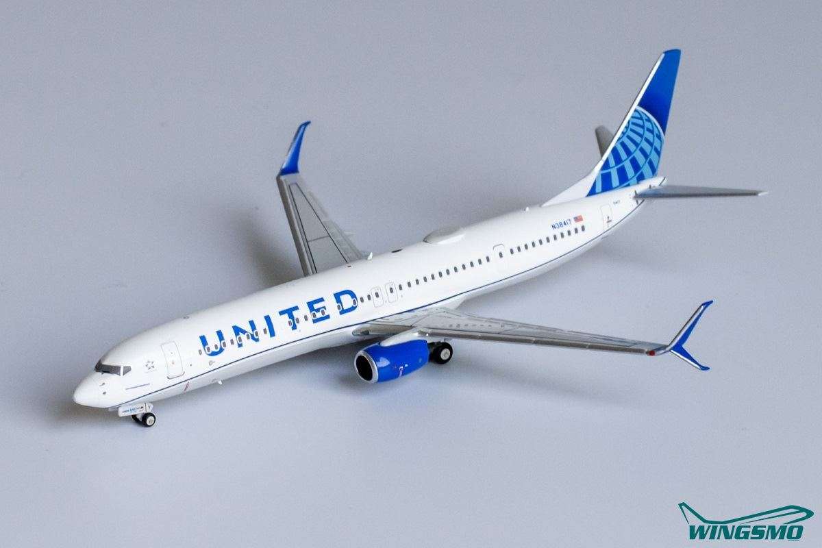 NG Models United Airlines Boeing 737-900ER eco-blue livery scimitar winglets N38417 79006