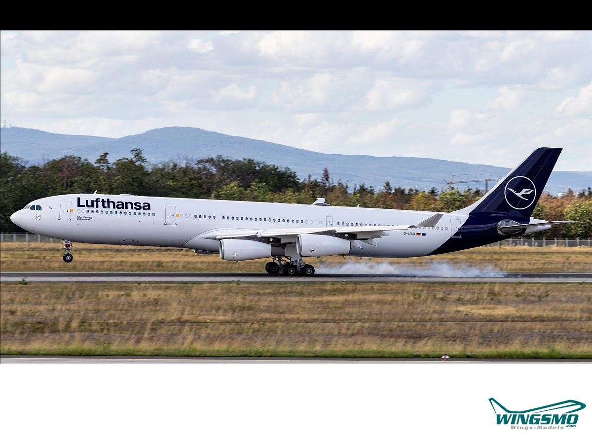 Revell Lufthansa Airbus A340-300 New Livery 03803