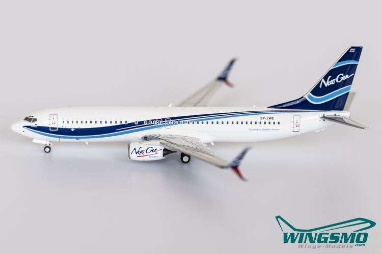 NG Models NewGen Airways Boeing 737-800 58063