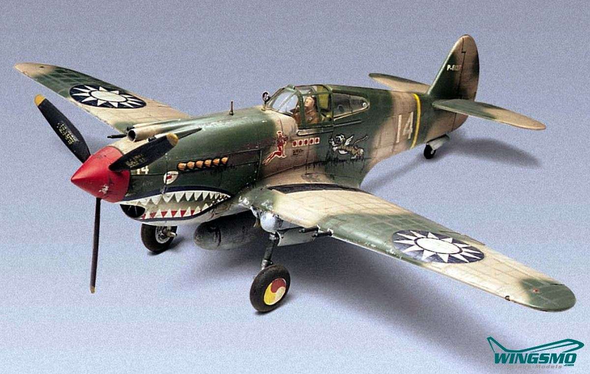 Revell USA Flugzeuge P-40B Tiger Shark 1:48 15209
