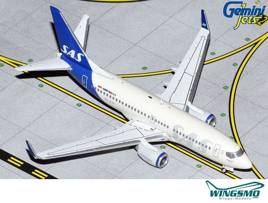 GeminiJets Scandinavian Airlines SAS Boeing 737-700 GJSAS1988