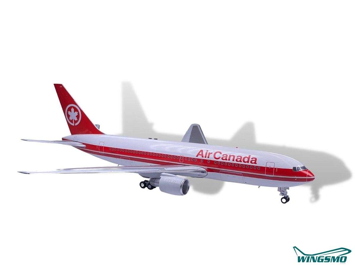 Inflight 200 Air Canada Boeing 767-233ER C-GDSU WB762ACSU