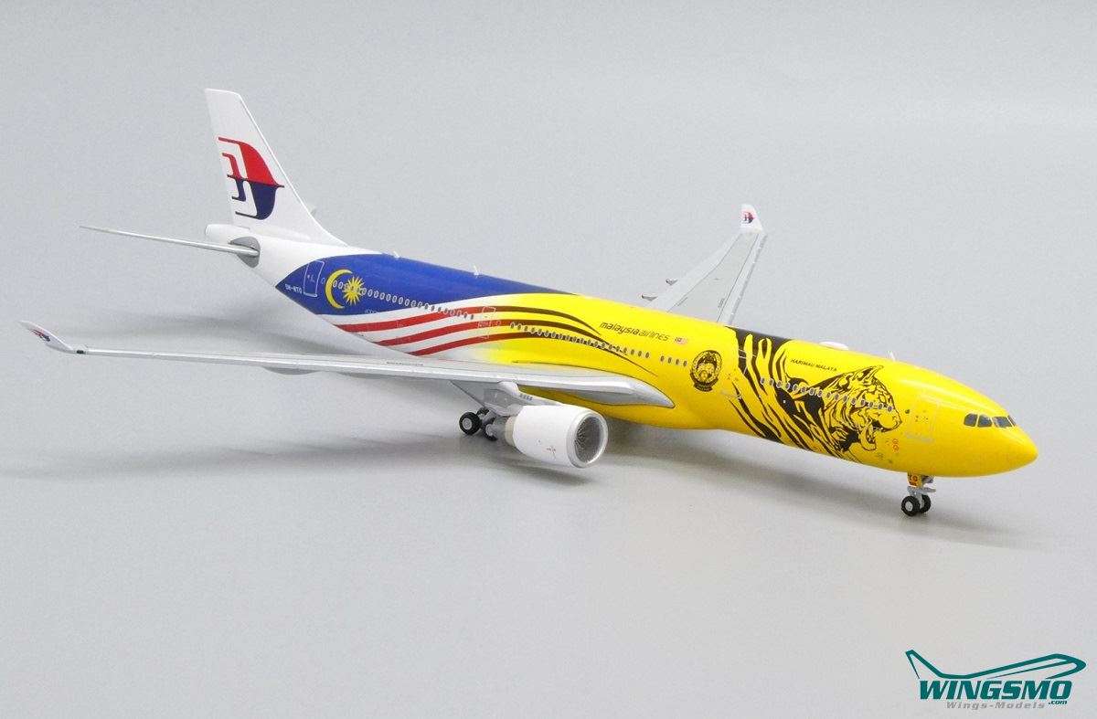JC Wings Malaysia Airlines Harimau Malaya Livery Airbus A330-300 XX4483