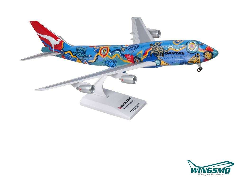 Skymarks Wings Boeing 747-300 Qantas &quot;Nalanji Dreaming&quot; Scale 1/200 w/Gear SKR086