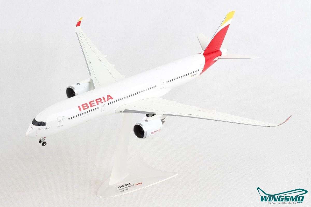 Herpa Wings Iberia Airbus A330-200 &quot;Madrid, Heart of Spain&quot; - EC-MIL &quot;Oaxaca&quot; 558624