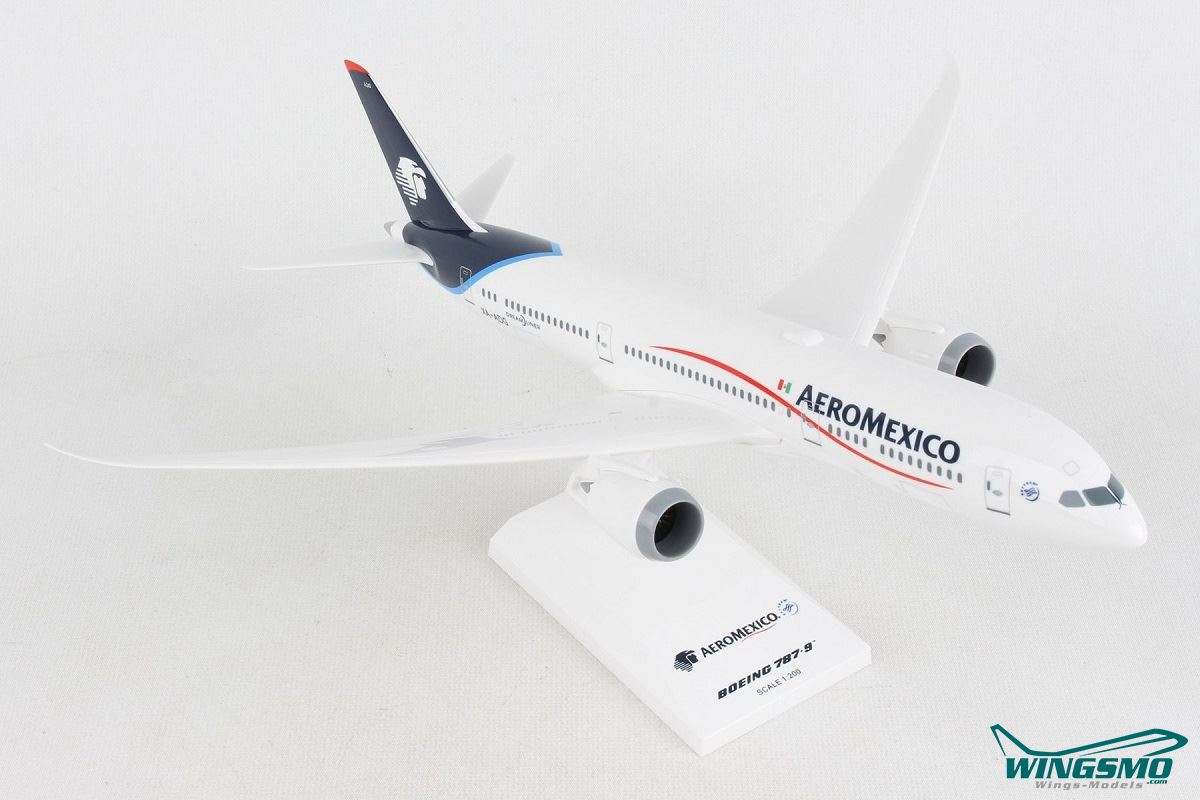Skymarks Aeromexico Boeing 787-9 SKR1075