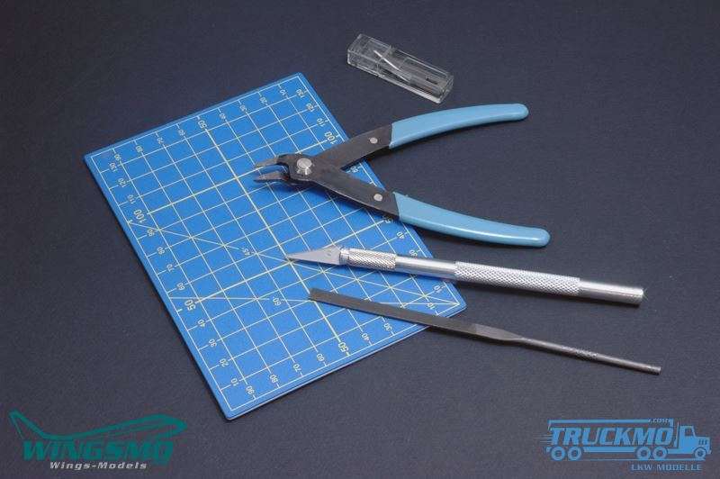 Italeri tool set plastic 50815