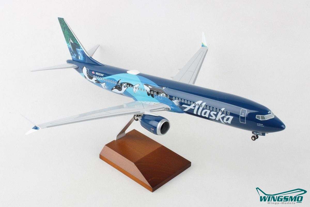 Skymarks Alaska Airlines Boeing 737-MAX9 N932AK SKR8294