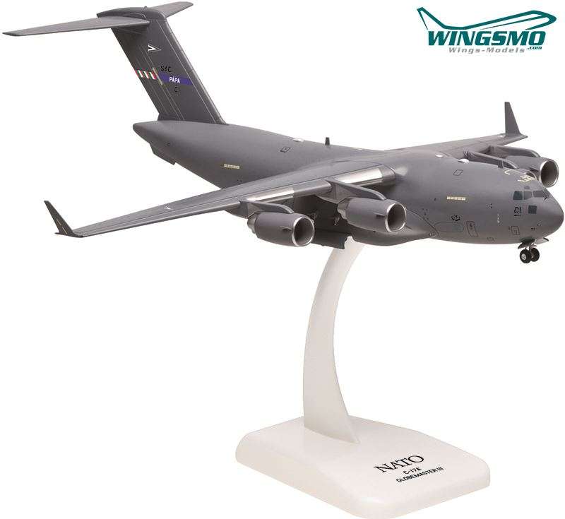 Hogan Wings NATO Boeing C-17A Scale 1:200 LIF5781