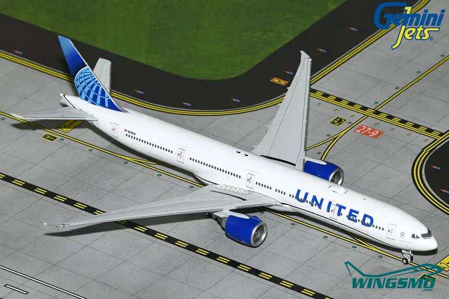 GeminiJets United Airlines Boeing 777-300ER N2352U GJUAL2214