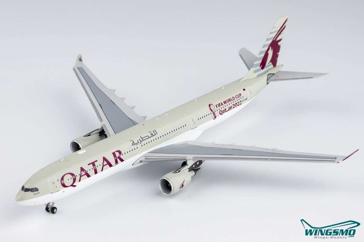 NG Models Qatar Airways Airbus A330-300 A7-AEF 62045