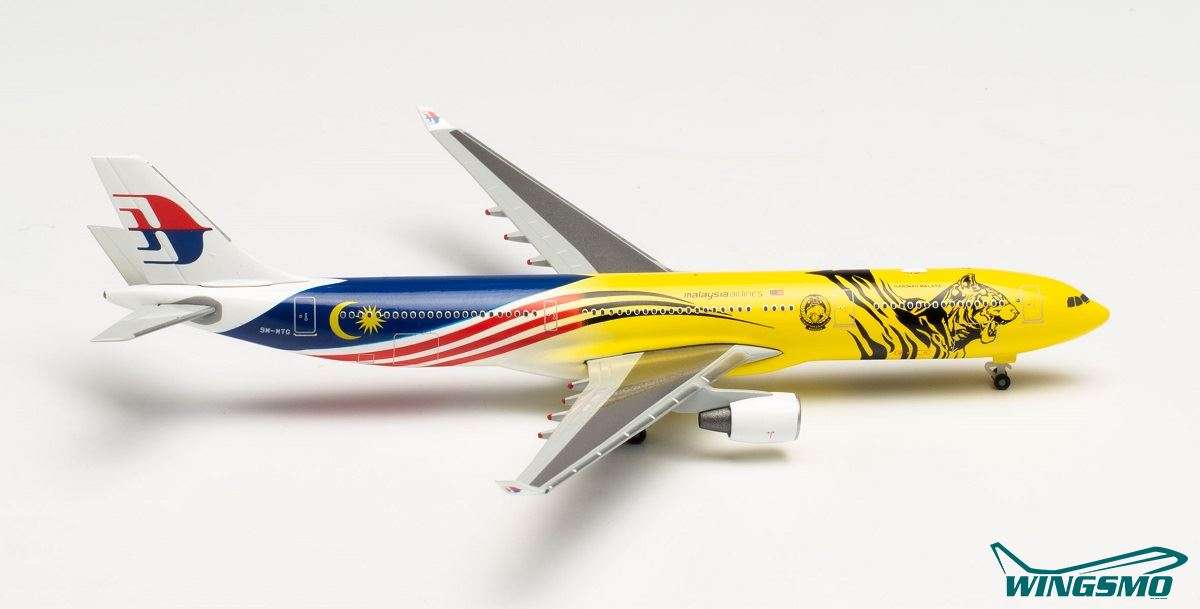 Herpa Wings 1:500 Airbus A330-300 Malaysia Harimau 535359
