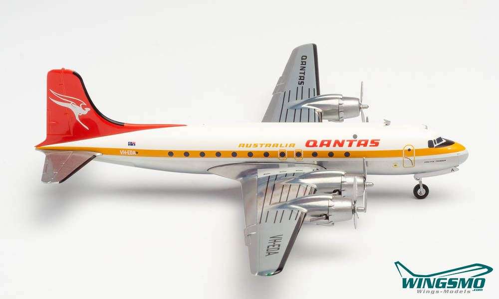 Herpa Wings Pacific Trader Qantas Douglas DC-4 Centenary Series 570855