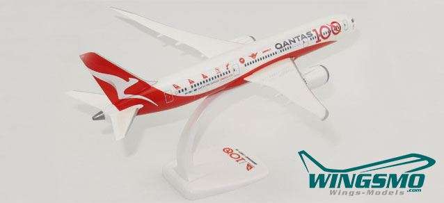 Herpa Wings Qantas 100th Anniversary Boeing 787-9 Dreamliner 1:200 612883 SnapFit
