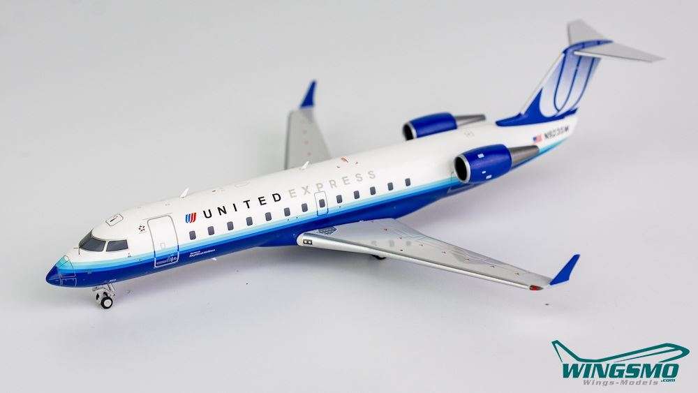NG Models United Express Bombardier CRJ-200LR 52021