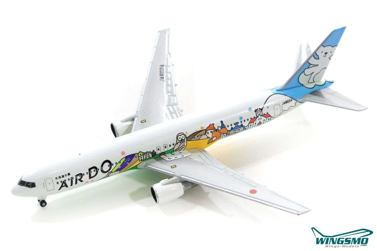 Herpa Wings Air Do Boeing 767-300 &quot;Bear Do Hokkaido Jet&quot; - JA602A 531016