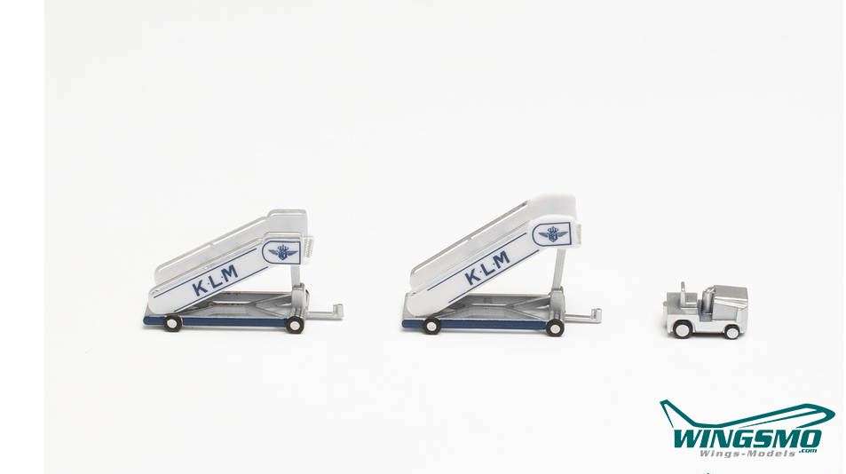 Herpa KLM 2 pcs historic passenger stairs 1 pcs stair tractor 571883