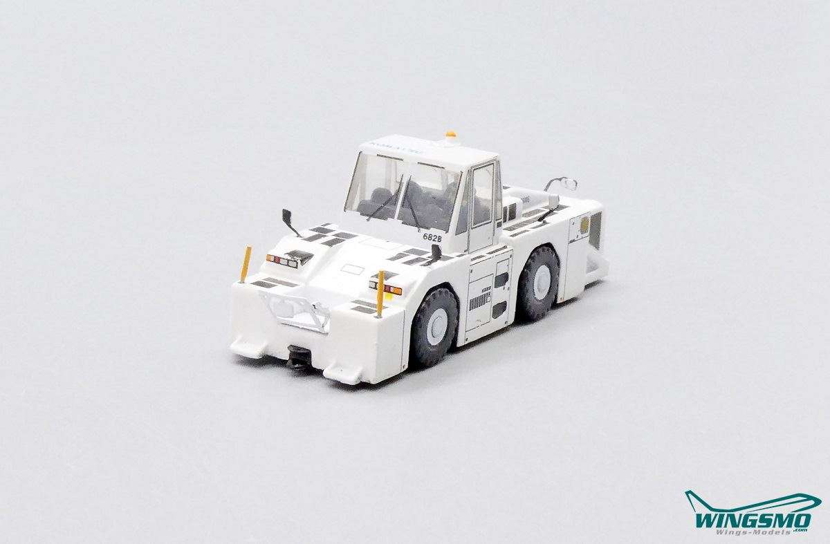 JC Wings Towing Tractor Blank GSE2WT500E01