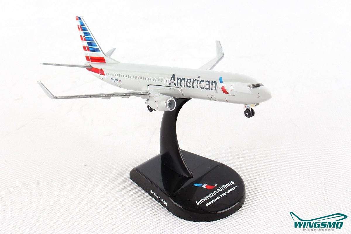Postage Stamp American Airlines Boeing 737-800 1:300 PS5815-2