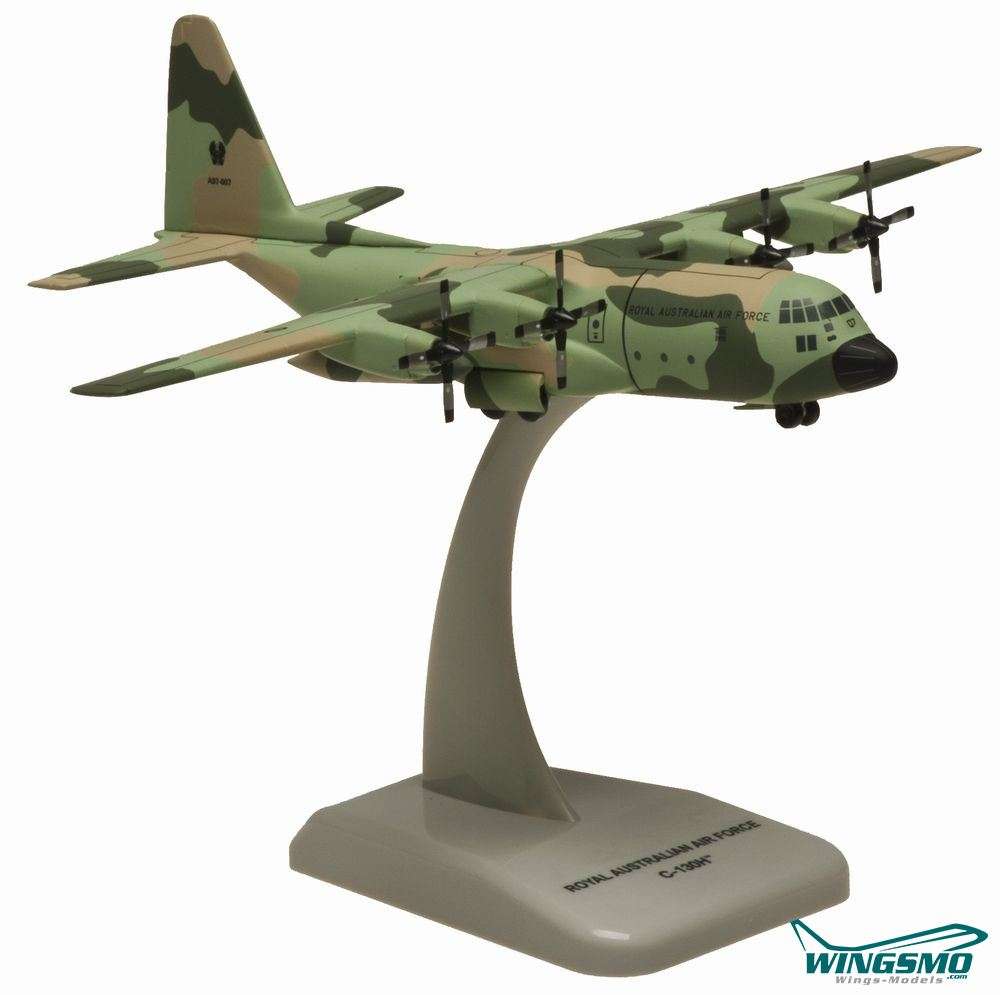 Hogan Wings C-130H RAAF CAMOUFLAGE A97-007 &quot;Licence to Deliver&quot; Scale 1/200 LIF5583