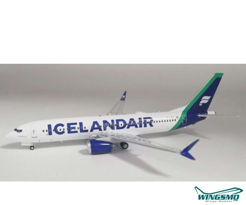 Inflight 200 Icelandair Boeing 737-8MAX TF-ICP IF738MFI0722