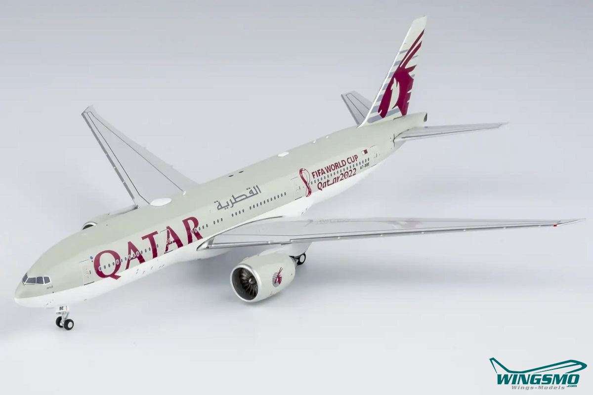 NG Models Qatar Airways Boeing 777-200LR A7-BBE 72043